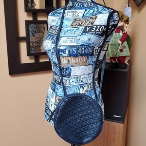 COPY - RETRO NAVY FAUX LEATHER WOVEN TEXTURED ROUND CROSSBODY